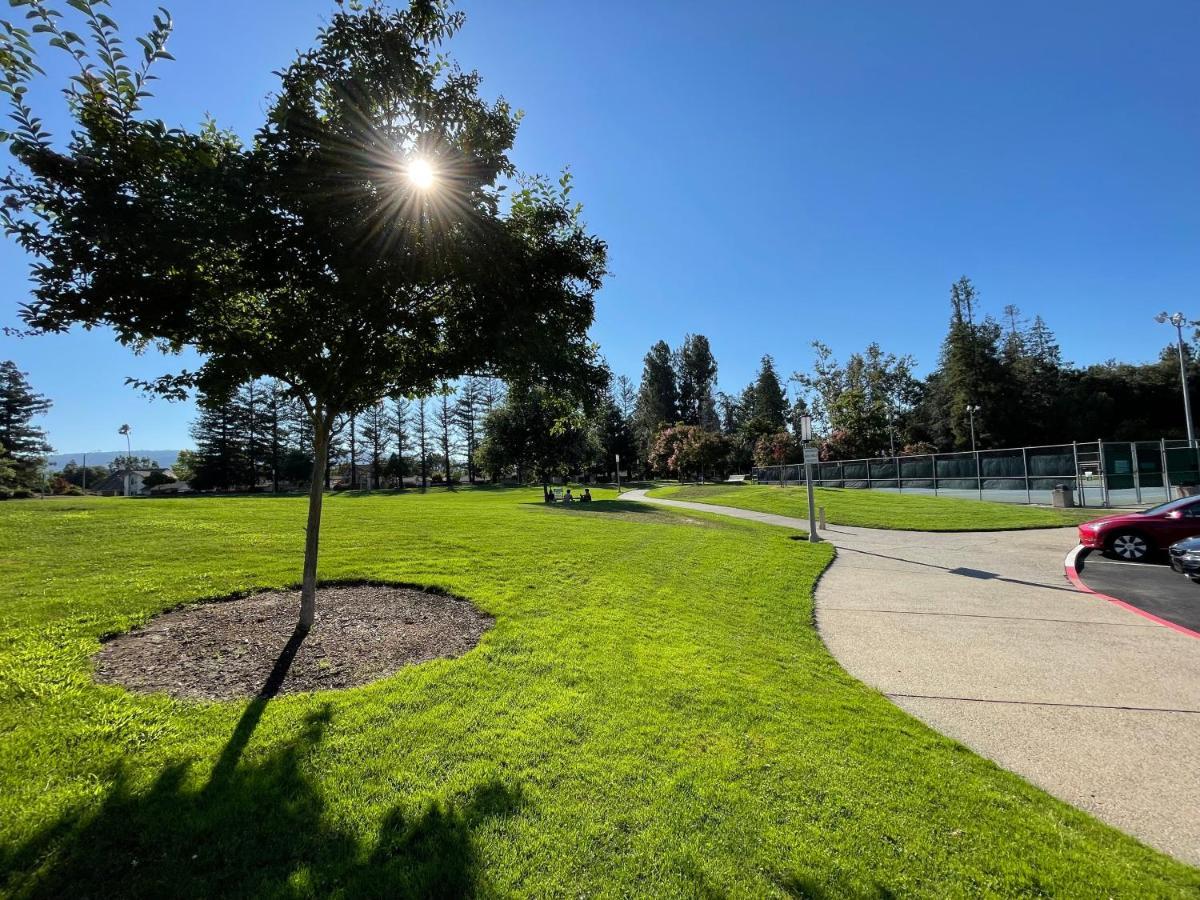 2Br Apt With Brand New Super Quite Ac, Washer, Dryer, Free Ev Station, Free Parking In Cupertino Sunnyvale Exterior photo